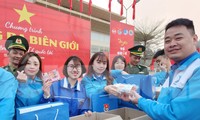 Sẵn sàng vì cuộc sống, hạnh phúc của người dân nơi biên cương .Ảnh: Duy Chiến 