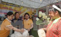 Các sản phẩm đặc sản của xứ lạng được giới thiệu. (ảnh: Duy Chiến)