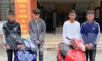 Các đối tượng tại cơ quan công an. Ảnh: Ca