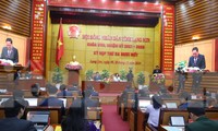 Chủ tịch UBND tỉnh Lạng Sơn Hồ Tiến Thiệu phát biểu tại kỳ họp thứ 31 HĐND tỉnh Lạng Sơn (ảnh: Duy Chiến)