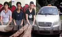 Nhóm nghi phạm nước ngoài bàn kế hoạch cướp, giết tài xế ngay trên taxi