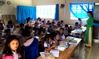Hàng trăm giáo viên ở Cà Mau đứng trước nguy cơ mất việc