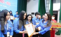 Tỉnh Đoàn Nghệ An tuyên dương những học sinh ưu tú có thành tích xuất sắc