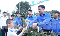Bí thư T.Ư Đoàn Ngô Văn Cương ra quân Ngày chủ nhật xanh toàn quốc lần thứ I