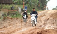 Đường 110 tỷ đồng chưa nghiệm thu đã xuống cấp, hư hỏng