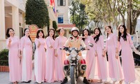 &apos;Bóng hồng&apos; công an xứ Nghệ duyên dáng trong tà áo dài