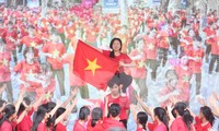 Hơn 1.000 giáo viên, học sinh chờ đón chương trình 'Nói không với thuốc lá điện tử'