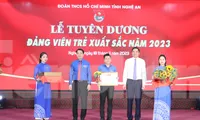 Tỉnh Đoàn Nghệ An tuyên dương đảng viên trẻ xuất sắc
