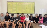 5 cô gái &apos;dự tiệc&apos; ma túy cùng 5 cầu thủ bóng đá bị xử lý thế nào? 