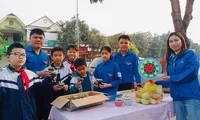 Thanh niên Hà Tĩnh ra quân hỗ trợ xây dựng nông thôn mới