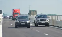 Cao tốc qua Hà Tĩnh lượng xe tăng đột biến trong ngày đầu nghỉ lễ