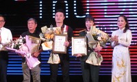 Ba vở diễn ẵm huy chương Vàng