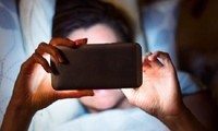 Phụ huynh chia sẻ &apos;sốc lên sốc xuống&apos; khi phát hiện con xem phim khiêu dâm