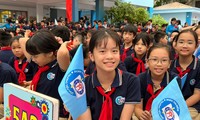 Sáng nay, 23 triệu học sinh hân hoan khai giảng năm học mới