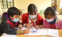 Xôn xao trường gọi phụ huynh học sinh đến ký đơn tự nguyện học thêm