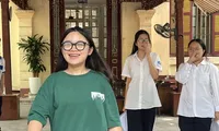 Đề chuyên Ngữ văn lớp 10 Hà Nội yêu cầu thí sinh viết về 'ánh sáng bên trong mỗi người'