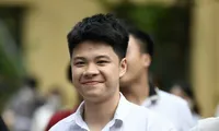 Làm bài thi Lịch sử Tốt nghiệp THPT: Không tích đáp án một lượt đề thi, tránh dừng quá lâu ở một câu
