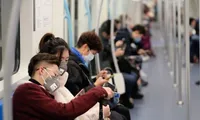 38 học sinh ở Vĩnh Phúc có biểu hiện sốt, ho, khó thở đang được theo dõi