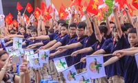 Trường Marie Curie và một số trường đã thông báo lùi lịch học năm mới.