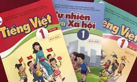 SGK Tiếng Việt 1 năm nay được phụ huynh phản ánh, thiết kế bài học nặng, có sách quá nhiều "sạn".