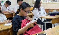 Nghi lộ đề, hàng nghìn học sinh lớp 9 phải dừng kiểm tra học kỳ I. 