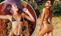 Sắc vóc và thần thái đỉnh cao của thiên thần áo tắm Candice Swanepoel 