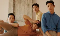 4 anh lính Triều Tiên &apos;Hạ cánh nơi anh&apos; đẹp trai ngời ngời ngoài đời thực