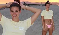 Thiên thần nội y Sara Sampaio khoe eo &apos;bánh mì&apos; body đầy đặn hậu COVID
