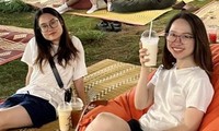Quán cà phê xuyên đêm ở Hà Nội, khách xếp hàng giành chỗ