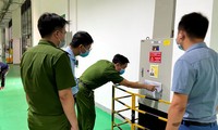 Lực lượng chức năng kiểm tra công tác phòng cháy, chữa cháy