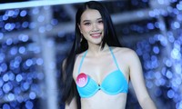 33 thí sinh Hoa hậu Việt Nam nóng bỏng trong phần thi áo tắm