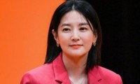Lee Young Ae tuổi 52