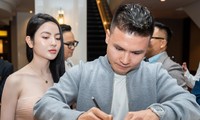 Sắc vóc gợi cảm của hot girl sắp làm vợ Quang Hải