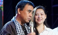 Quyền Linh khóc