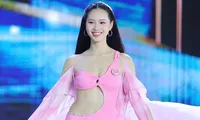 25 thí sinh Hoa hậu Việt Nam nóng bỏng diễn bikini