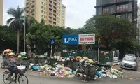 Đối thoại bất thành, Hà Nội còn 7 ngày trước khi ngập trong &apos;biển rác&apos;