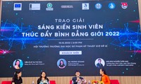 Nhà báo Nguyễn Tuấn Anh nói về thời đại số và định kiến giới