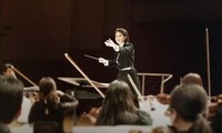 Ngỡ ngàng trước tạo hình lạ mắt của Lee Young Ae trong &apos;Maestra: Strings Of Truth&apos;, quả xứng danh &apos;nữ hoàng không tuổi&apos;