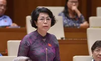 ĐB Tô Thị Bích Châu chất vấn về quỹ bảo trì chung cư bị chiếm đoạt (ảnh Như Ý)