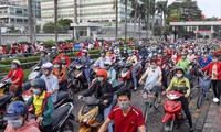Đối thoại với công nhân về rút bảo hiểm xã hội một lần, &apos;tín dụng đen&apos;