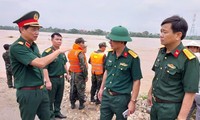 Thủ tướng yêu cầu Quân đội, Công an huy động ngay mọi lực lượng cứu hộ, cứu nạn vụ sập cầu Phong Châu