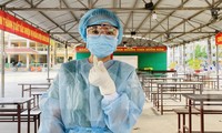 Cuộc sống trong khu cách ly gần sân bay Tân Sơn Nhất
