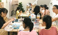 Niềm vui qua những đôi tay sáng tạo