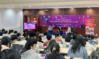 Tin giả không còn là nỗi lo của riêng sinh viên