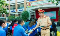 Chiến sĩ tình nguyện xung kích phòng chống ma túy, tệ nạn xã hội