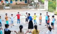 Mang tinh thần học ngoại ngữ đến bản làng 