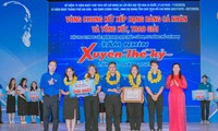 Trương Văn Hoài Khanh giành Quán quân cuộc thi &apos;Tầm nhìn xuyên thế kỷ&apos; 