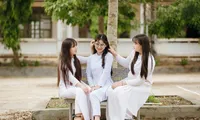 Nghị lực vượt khó của nữ sinh dân tộc M’nông