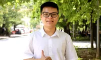 Thủ khoa trường ĐH Y Hà Nội luôn muốn đóng góp nhiều hơn cho cộng đồng