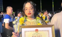 Nữ sinh Công nghệ ‘làm mới’ chính mình từ hành trình chinh phục Danh hiệu &apos;Sinh viên 5 tốt&apos; cấp T.Ư